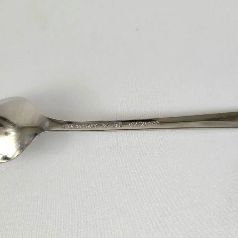 Oneida Satin Accent Stainless Flatware Set 2 Iced Tea Spoons Oneidacraft USA 7.5